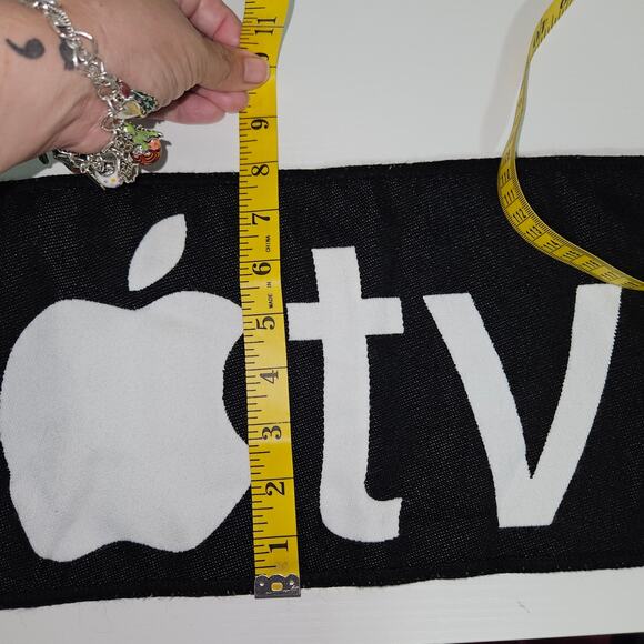 Ruffneck MLS Season Pass Soccer Apple TV Scarf New NWT RARE 55” - Picture 8 of 8